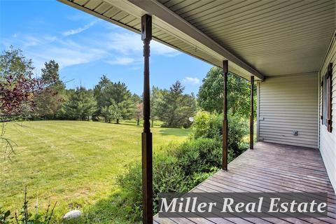 6361 S M-66 Hwy, Nashville, MI 49073