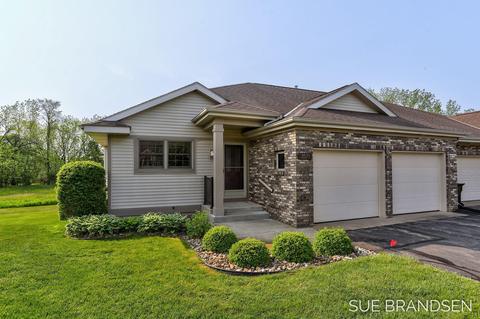 3571 Brook Point Dr, Hamilton, MI 49419
