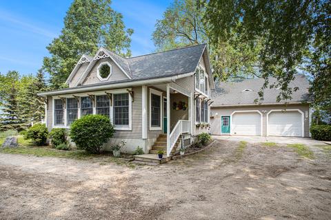 1070 Martin Rd, Woodland, MI 48897