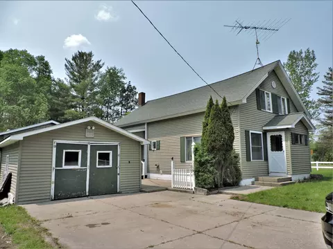 16987 230th Ave, Big Rapids, MI 49307