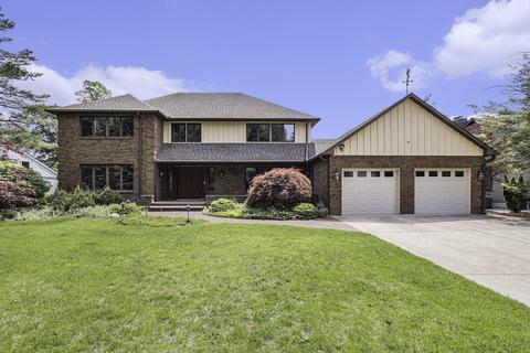 101 Jennings Rd, Battle Creek, MI 49015