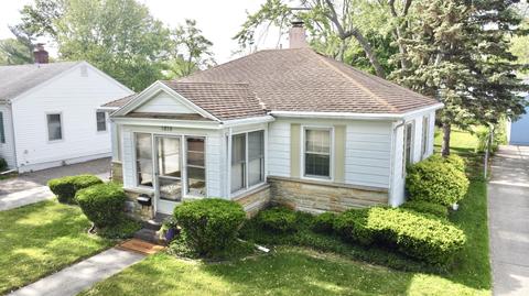 1214 Mohawk Ln, St. Joseph, MI 49085