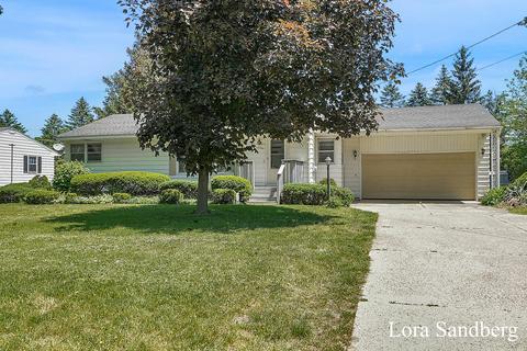 6738 Clyde Park Ave SW, Byron Center, MI 49315