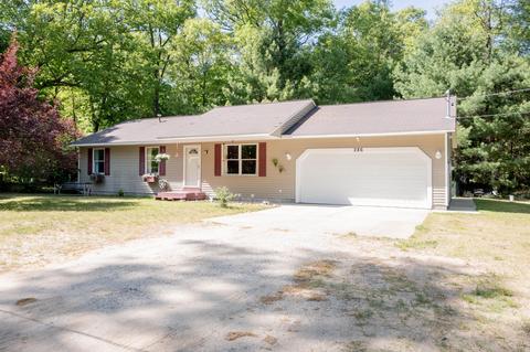 286 W Baker Rd, Twin Lake, MI 49457
