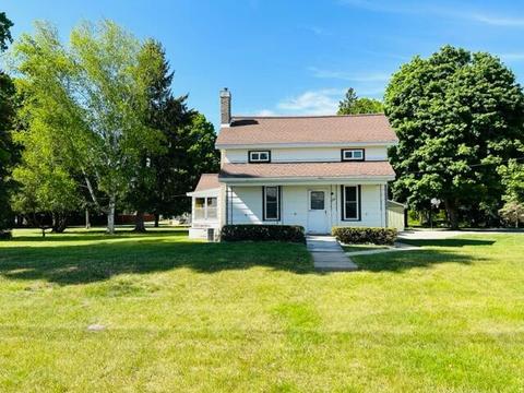 111 E 3rd St, Hersey, MI 49639