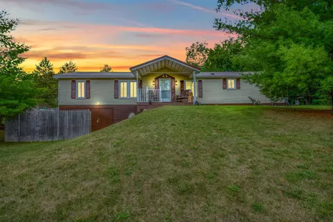5450 State Rd, Hillsdale, MI 49242