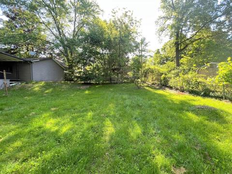 325 E Michigan Ave, Three Rivers, MI 49093 photo 6