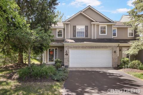 606 Abbey Mill Dr SE, Ada, MI 49301