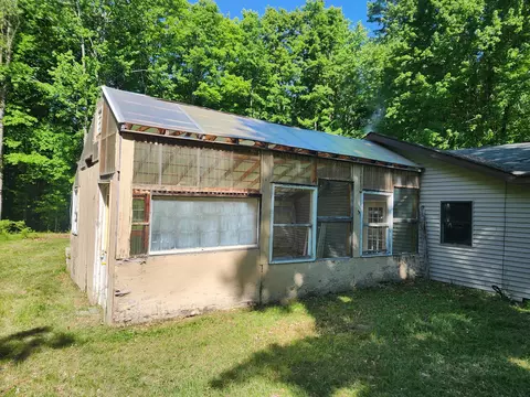10471 E Carpenter Ln, Luther, MI 49656 photo 4