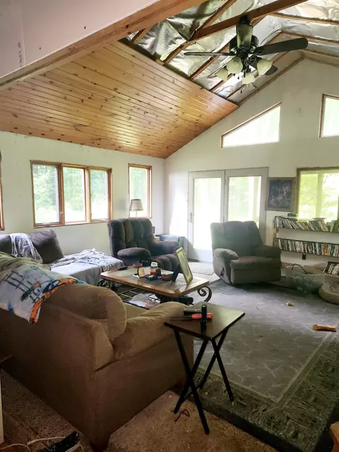 10471 E Carpenter Ln, Luther, MI 49656 photo 9
