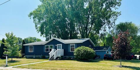 159 Railroad St, Ionia, MI 48846