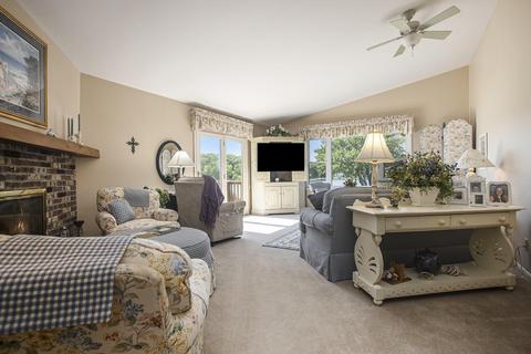 407 Midlakes Blvd, Plainwell, MI 49080 photo 12