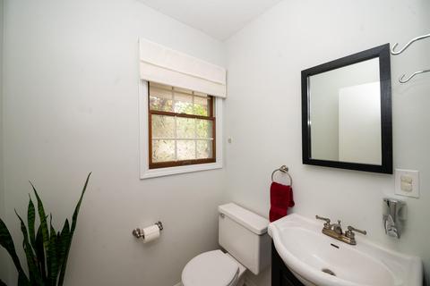 1663 Trebor Rd, St. Joseph, MI 49085 photo 10