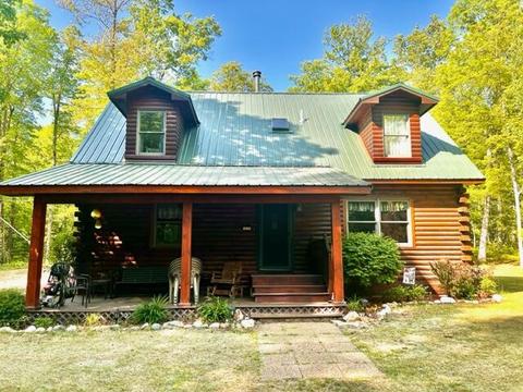 4102 Skocelas Rd S, Manistee, MI 49660