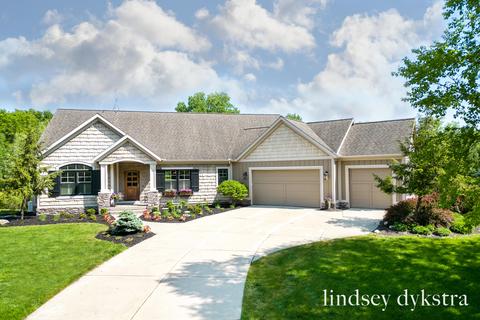 4755 Stiles Creek Dr NE, Grand Rapids, MI 49525