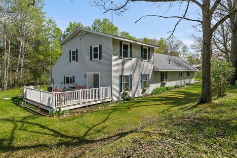 18380 Grass Lake Rd, Big Rapids, MI 49307