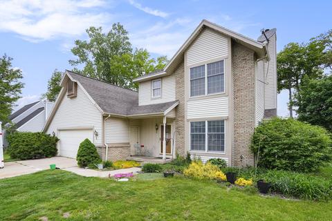 4171 Cummings Ct NW, Grand Rapids, MI 49534