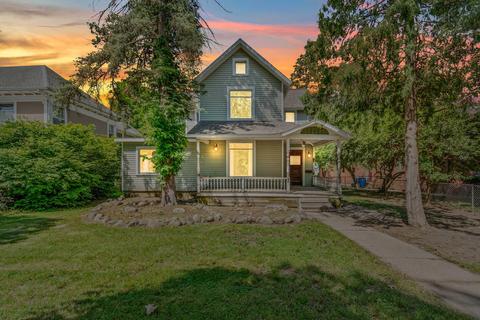 94 S Howell St, Hillsdale, MI 49242