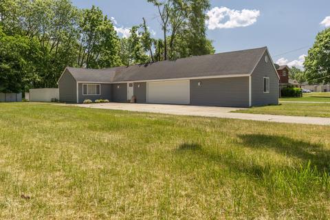 5907 Monticello Ave, Portage, MI 49024