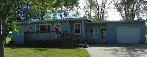 5509 S Roosevelt Rd, Stevensville, MI 49127