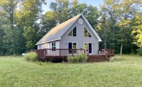 151 Stoney Ridge Rd, Wellston, MI 49689