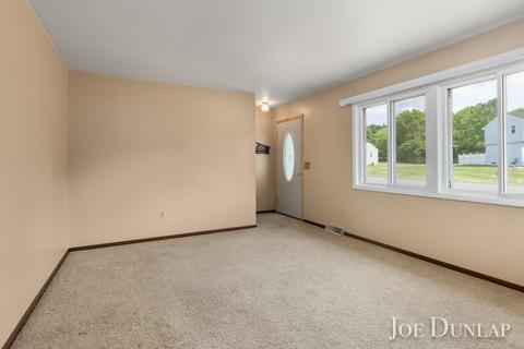 475 Adapointe Dr SE, Ada, MI 49301 photo 7