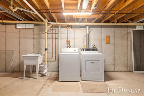 475 Adapointe Dr SE, Ada, MI 49301 photo 20