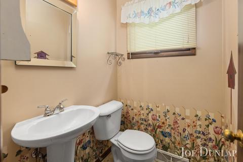 475 Adapointe Dr SE, Ada, MI 49301 photo 12