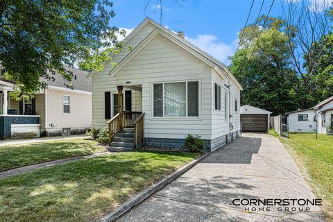 2125 Duiker Ave NE, Grand Rapids, MI 49505
