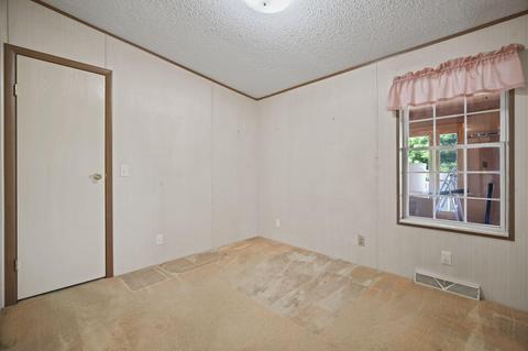 2132 Chapel Rd, Parma, MI 49269 photo 18