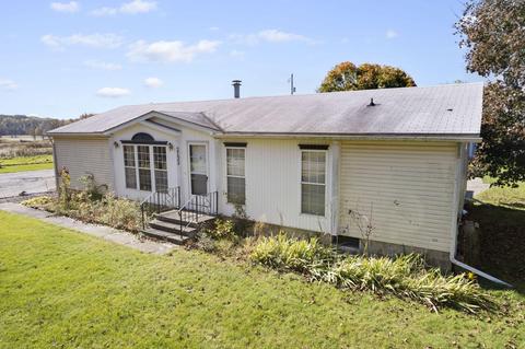 2132 Chapel Rd, Parma, MI 49269