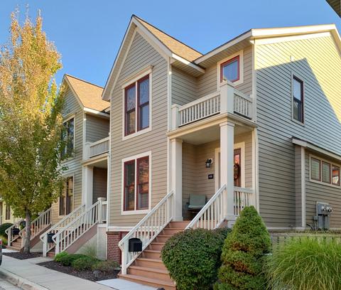 906 Blodgett St SE, Grand Rapids, MI 49506