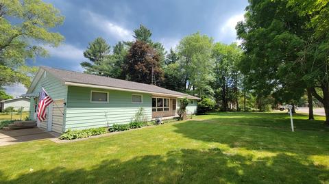 9167 Tavi St, Kaleva, MI 49645