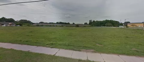 421 E 32nd St, Holland, MI 49423