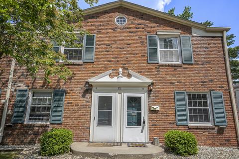 711 Garland Cir #B, Kalamazoo, MI 49008