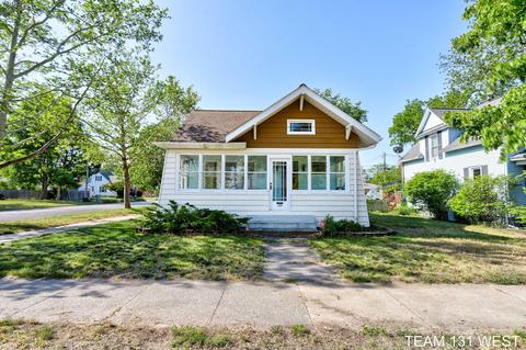 290 W 20th St, Holland, MI 49423