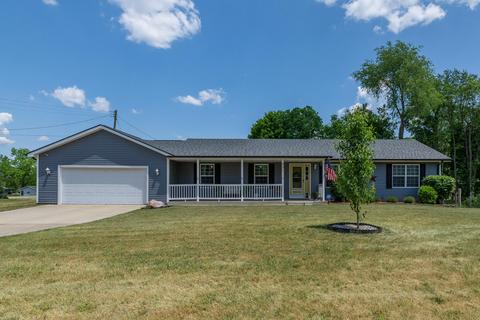 331 S Sherwood Ave, Plainwell, MI 49080