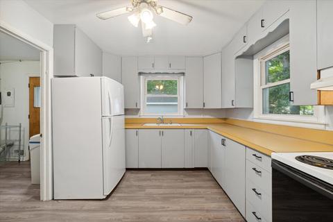 208 E Main, Hanover, MI 49241 photo 13