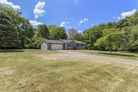 1542 Meachem Rd, Battle Creek, MI 49017
