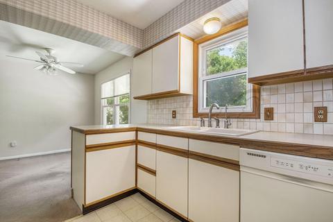 8613 Bennett St SE, Ada, MI 49301 photo 12