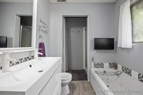 306 N Hawley St, Lyons, MI 48851 photo 17