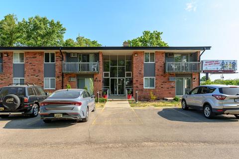 606 Lynn Ave #10, Kalamazoo, MI 49008