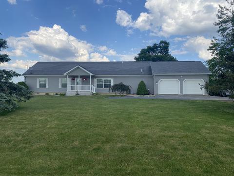 4691 S Waldron Rd, Hudson, MI 49247