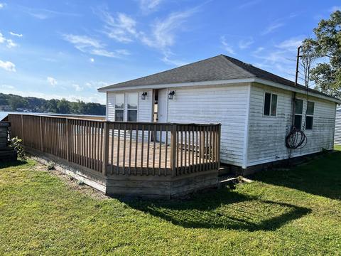 80899 Co Rd 652, Lawton, MI 49065