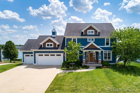 2272 Vansingel Lake Dr SW, Byron Center, MI 49315