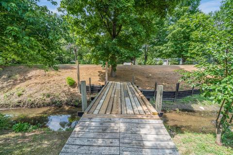 427 E Morrell St, Otsego, MI 49078 photo 4