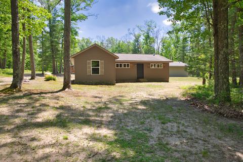1008 5 Mile Rd, White Cloud, MI 49349