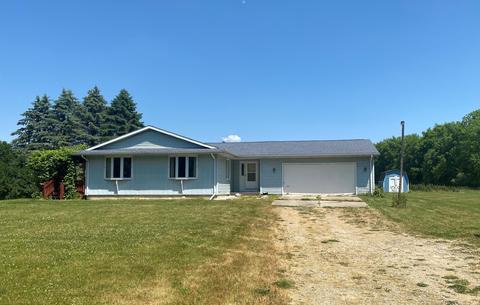 3731 Baseline Rd, Gobles, MI 49055