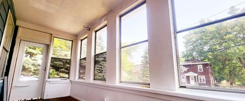 514 Crooks St, Belding, MI 48809 photo 4