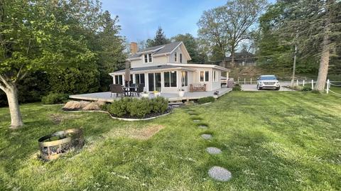 4544 E Shore Dr, Caledonia, MI 49316